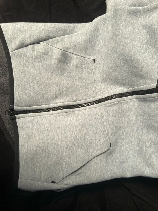 Nike Light Gray and Black Zip Hoodie - Picture 2 of 5